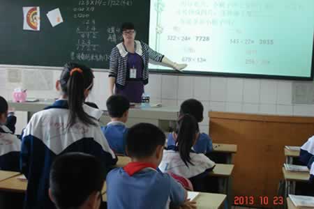 宕╁潖瀛﹀洯鍏ㄥ僵链瓙,粱光烈,父亲,用超轻彩